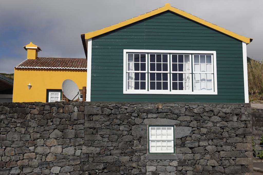 Casa Capelinhos Casa de hóspedes Capelo Quarto foto